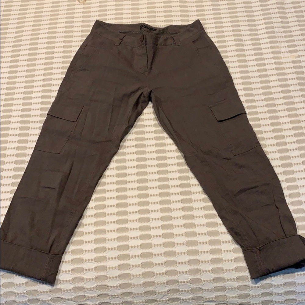 Theory Capri pants